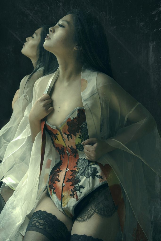 Tokeiso Overbust Kimono Silk Corset – Karolina Laskowska